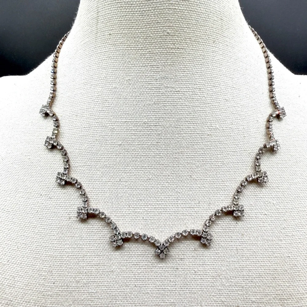 Clear Rhinestone Scalloped Choker Necklace Silver Tone Bridal Wedding Statement